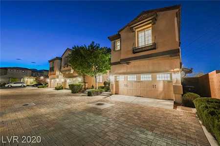 2300 Malaga Peak St Las Vegas, NV 89135