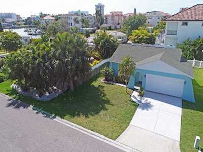 17594 1st Street East Redington Shores, FL 33708
