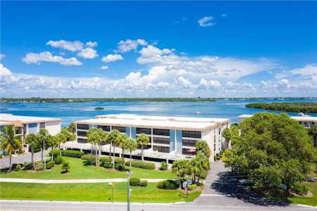 1701 Beach Rd #304 Englewood, FL 34223