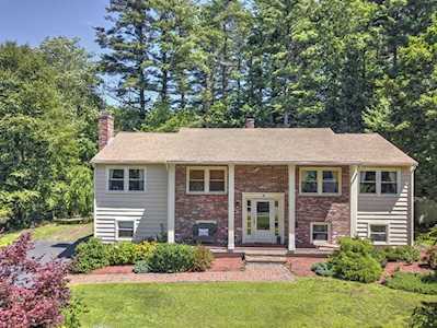 18 Tilton Lane Andover, MA 01810