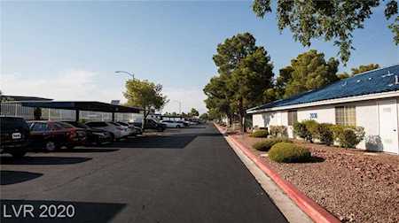 2036 Bavington Dr #C Las Vegas, NV 89108