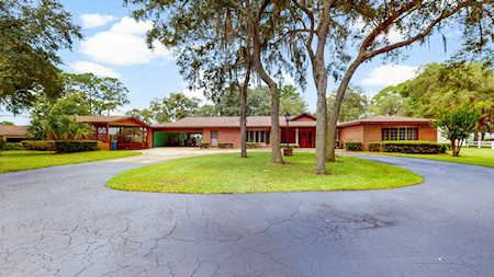 17296 River Isle Cir Jacksonville, FL 32226