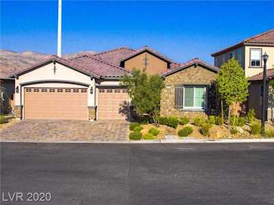 7311 Ellington Park St Las Vegas, NV 89166