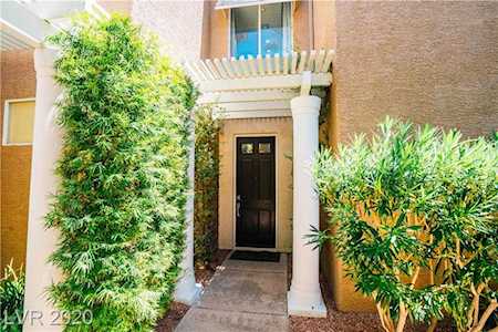 9410 Laguna Niguel Dr #102 Las Vegas, NV 89134
