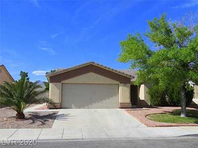 2502 Roaring Lion Ave North Las Vegas, NV 89031