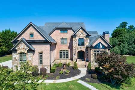 2860 Drayton Hall Dr Buford, GA 30519