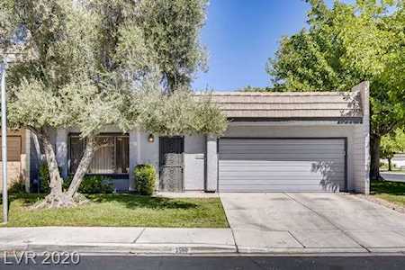 3560 Calvert Ct Las Vegas, NV 89121