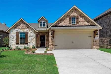 1737 Rio Secco Drive Fort Worth, TX 76131