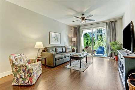 2729 Dulce Ln #523 Austin, TX 78704