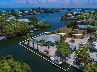 242 Chilson Ave Anna Maria, FL 34216