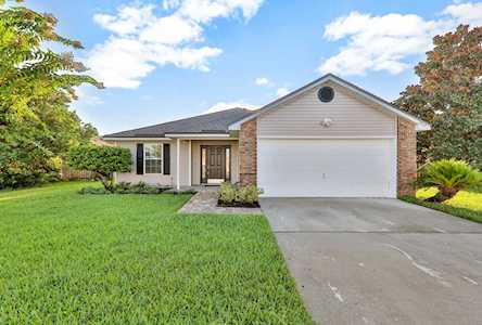 1903 Sutton Lakes Blvd Jacksonville, FL 32246
