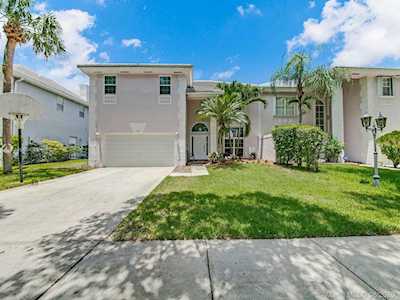 10211 Quito St Cooper City, FL 33026