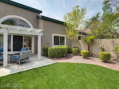 10326 Juniper Creek Ln Las Vegas, NV 89145