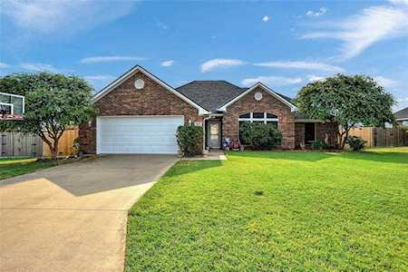 407 Blackmon Trail Bells, TX 75414