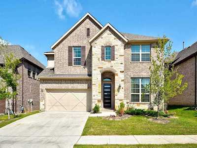 2703 San Jacinto Drive Euless, TX 76039