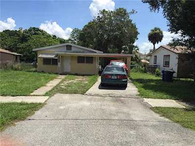 2657 Jackson St Fort Myers, FL 33901