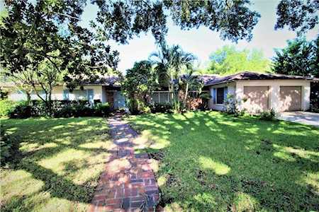 1740 Flamingo Dr Orlando, FL 32803