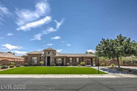5851 Pristine Falls Ave Las Vegas, NV 89131
