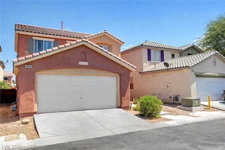 5444 Raccoon Valley Ln Las Vegas, NV 89122
