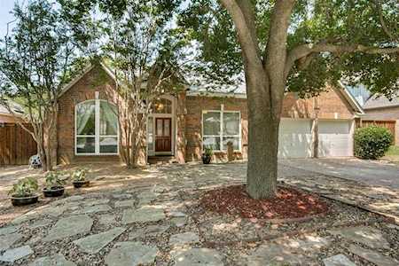2120 Brentcove Drive Grapevine, TX 76051