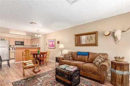 2116 Bavington Dr #C Las Vegas, NV 89108