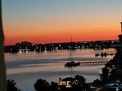 4900 Brittany Dr S #1009 St Petersburg, FL 33715