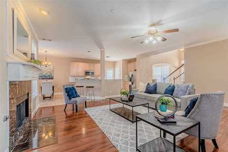 545 Southridge Way Irving, TX 75063