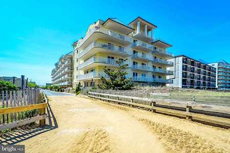 5901 Atlantic Ave #302 Ocean City, MD 21842