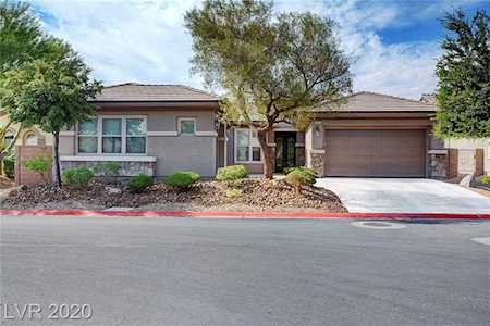 3805 Fledgling Dr North Las Vegas, NV 89084