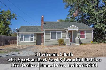 1654 Orchard Home Dr Medford, OR 97501