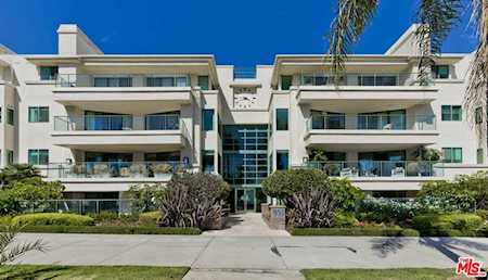 951 Ocean Avenue #203 Santa Monica, CA 90403