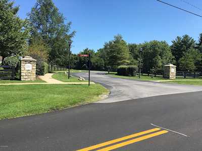 2602 Aristocrat Pl #104 Louisville, KY 40299