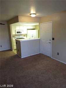 1909 Villa Palms Ct #106 Las Vegas, NV 89128