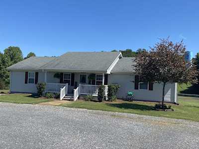 2199 Windle Community Rd Cookeville, TN 38506