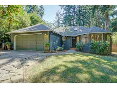 5237 Washington Ct Lake Oswego, OR 97035