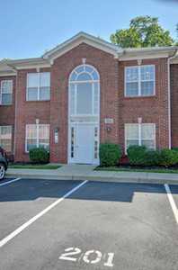 9308 Pine Lake Dr #201 Louisville, KY 40220