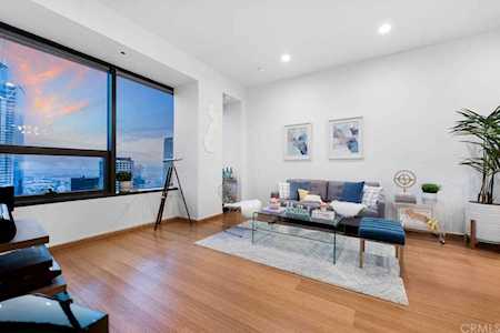 1100 Wilshire Boulevard #3607 Los Angeles, CA 90017