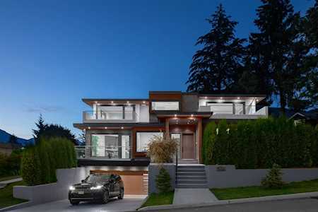 930 Beaconsfield Road North Vancouver, BC V7R 1S9