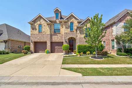 6805 Swallow Lane North Richland Hills, TX 76182