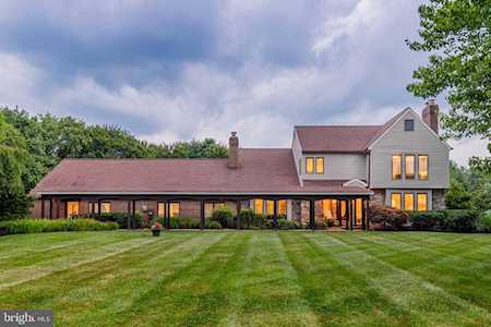 22337 Rolling Hill Ln Gaithersburg, MD 20882