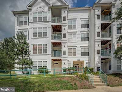 15620 Everglade Ln #404 Bowie, MD 20716