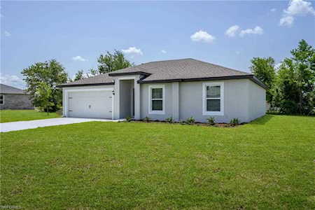 256 Loadstar St Fort Myers, FL 33913