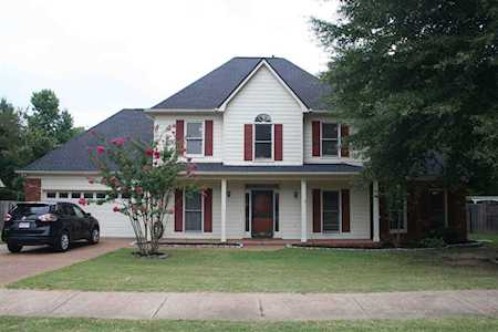 450 Ashton Woods Ct Collierville, TN 38017