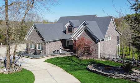 7409 Briar Hill Pkwy Crestwood, KY 40014