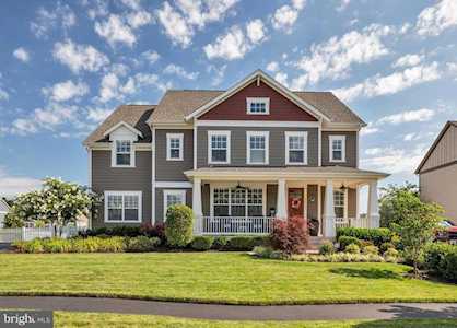 24596 Lavender Grove Dr Aldie, VA 20105