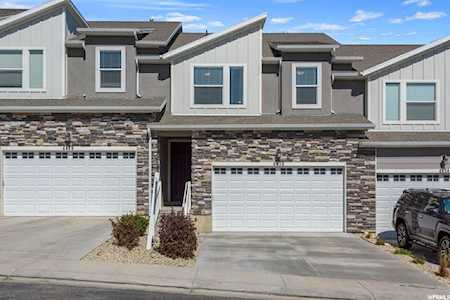 4436 W Hill Shadow S Way Herriman, UT 84096