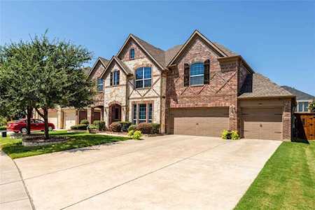 8004 Saint Clair Drive Mckinney, TX 75071