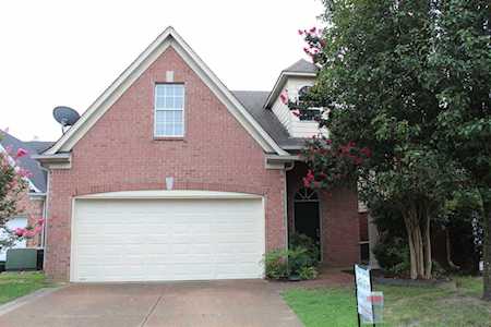 9159 S Berry Garden Cir Memphis, TN 38016