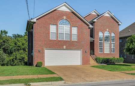 7344 Sugarloaf Dr Nashville, TN 37211