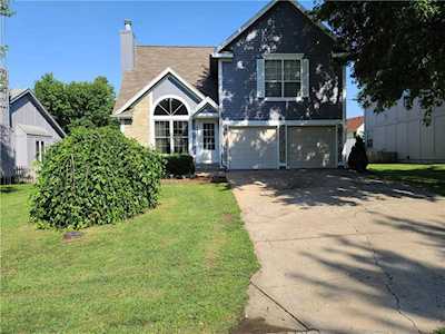 1441 N Lucy Montgomery Way Olathe, KS 66061